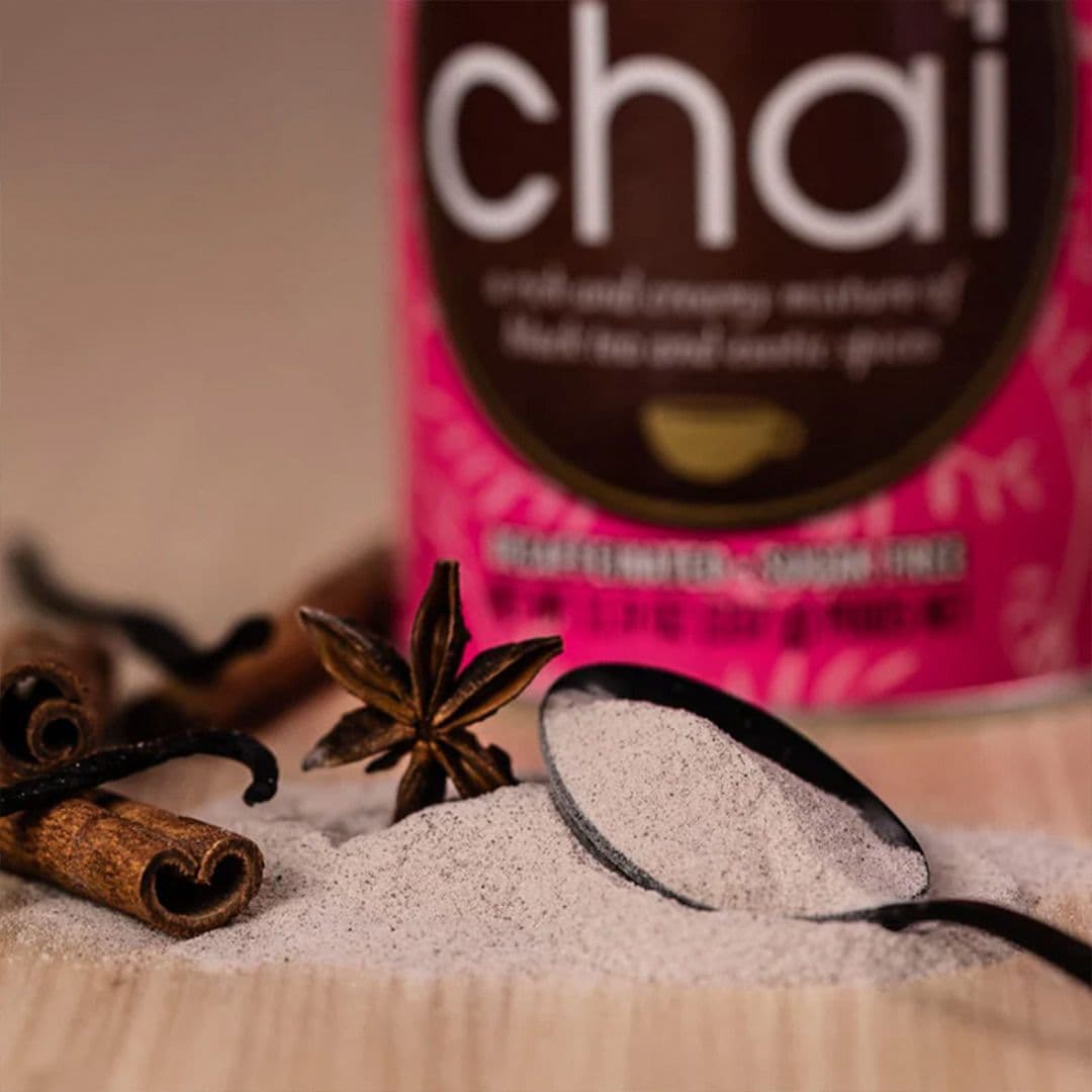 TRIO DE CHAI DAVID RIO: 1x Té Tiger Spice Chai David Rio Tarro 398gr + 1x Té Power Chai Matcha - Vegano David Rio Tarro 398gr + 1x Té Flamingo Vanilla Chai David Rio Tarro 398gr_4