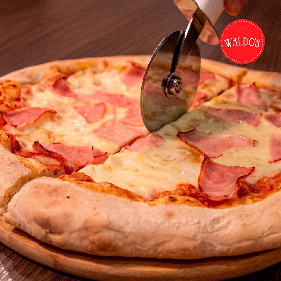 Pizza Congelada Waldos Jamón Queso 500grs_4